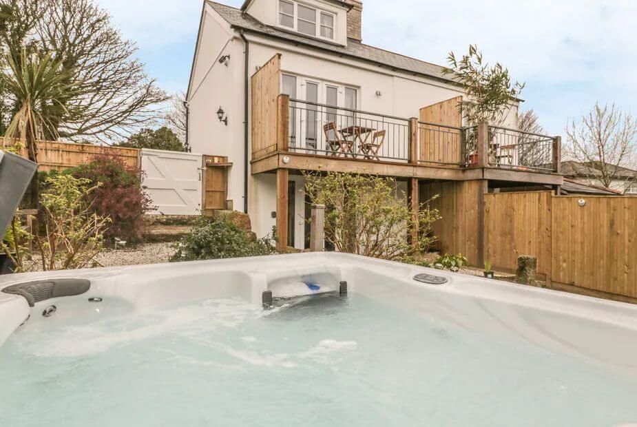 Crift Farm Cottage, Cornwall