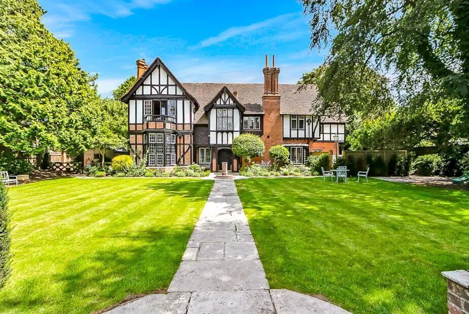 Highbury Mansion – Bournemouth, Dorset