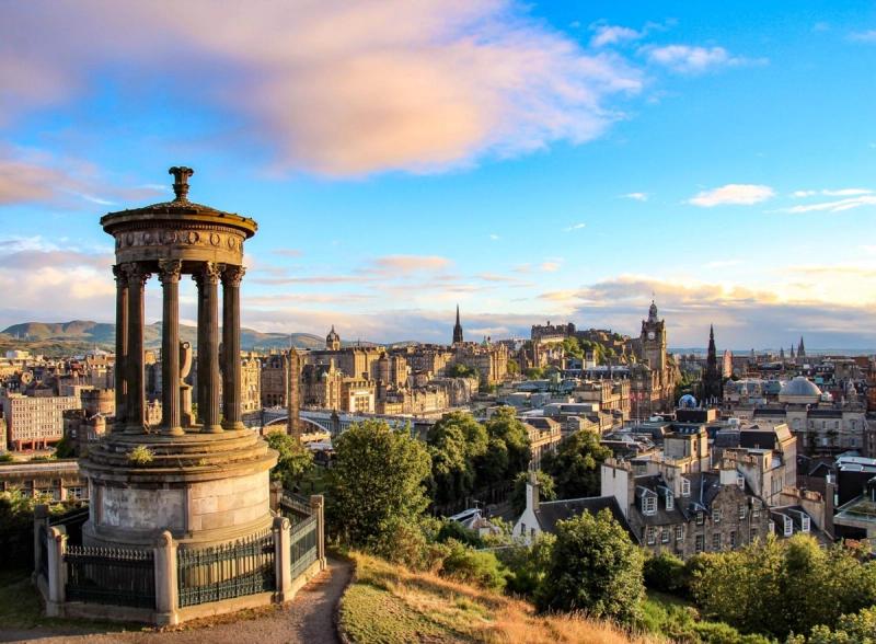 Edinburgh, one of the best dog-friendly staycations