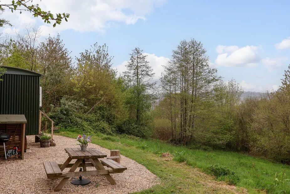 Oak Shepherd Hut, Bridport, Dorset