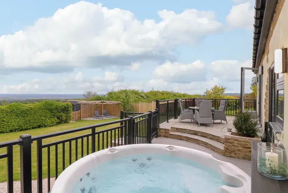 Highview Stables, Chesterfield