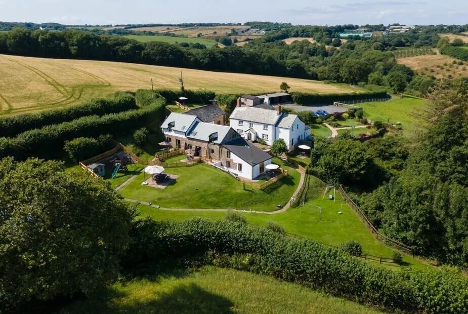 Robin Hill Farm Cottages, Littleham, North Devon