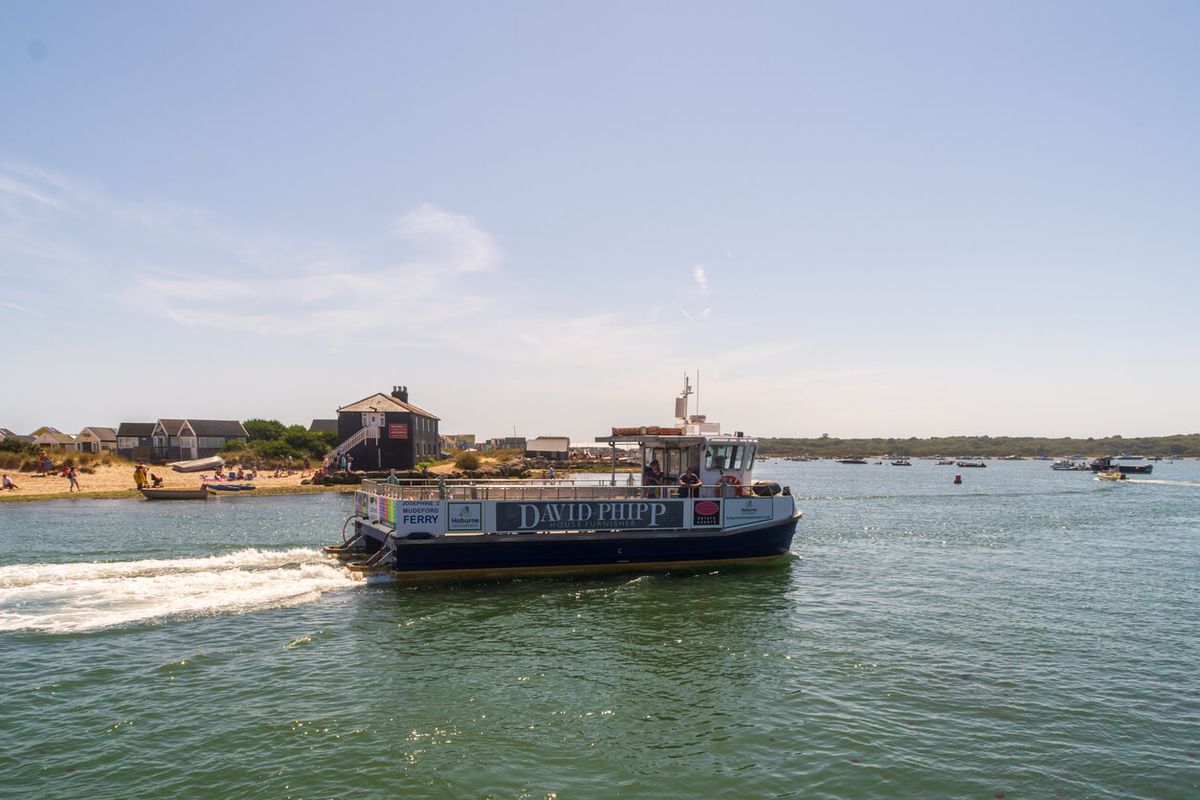 Mudeford ferry 