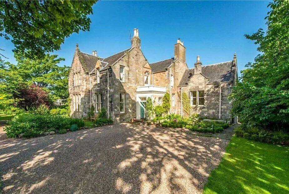 Manse Manor – East Lothian, Scotland