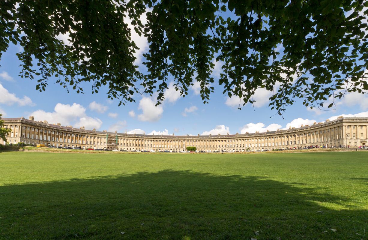 Wander the Royal Crescent and The Circus