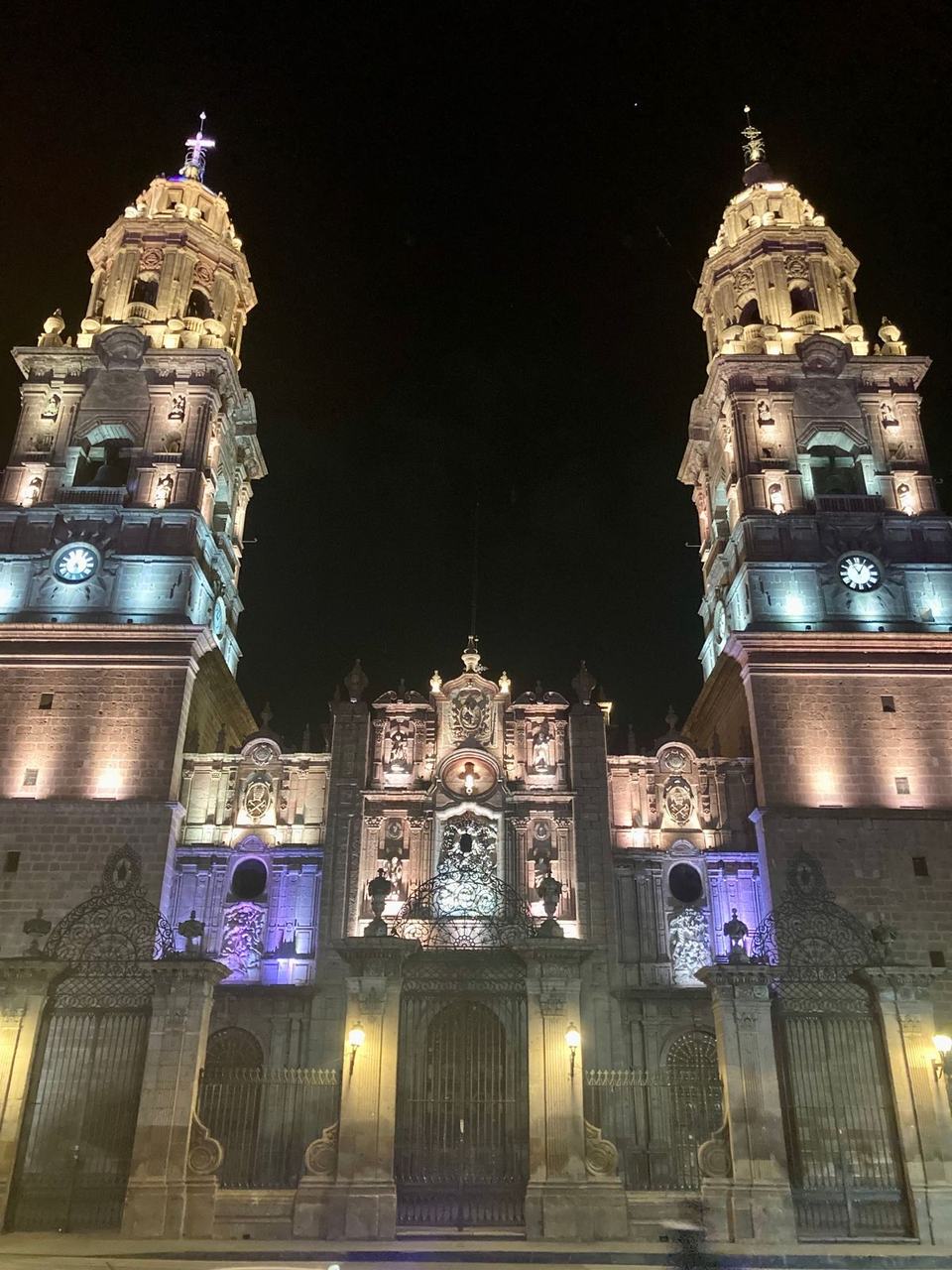 Landscape of Morelia from a rooftop and Michoacán Regional Museum