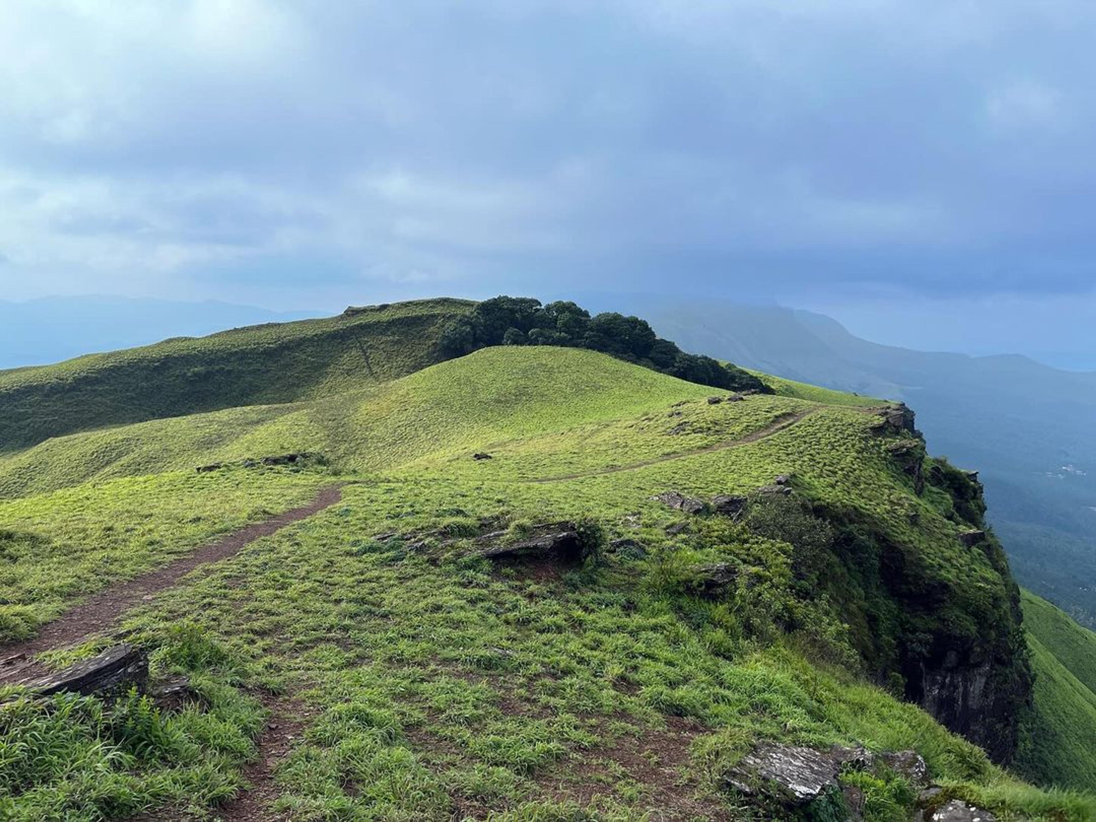 Image of Mullayanagiri Peak