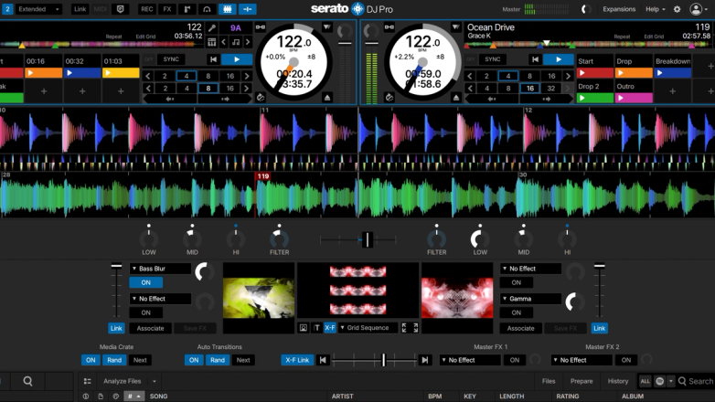 Serato DJ Pro GUI showing Serato Play.