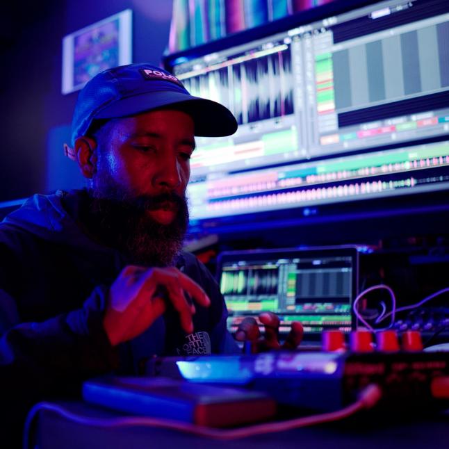 Music producer Dibiase using Serato Studio