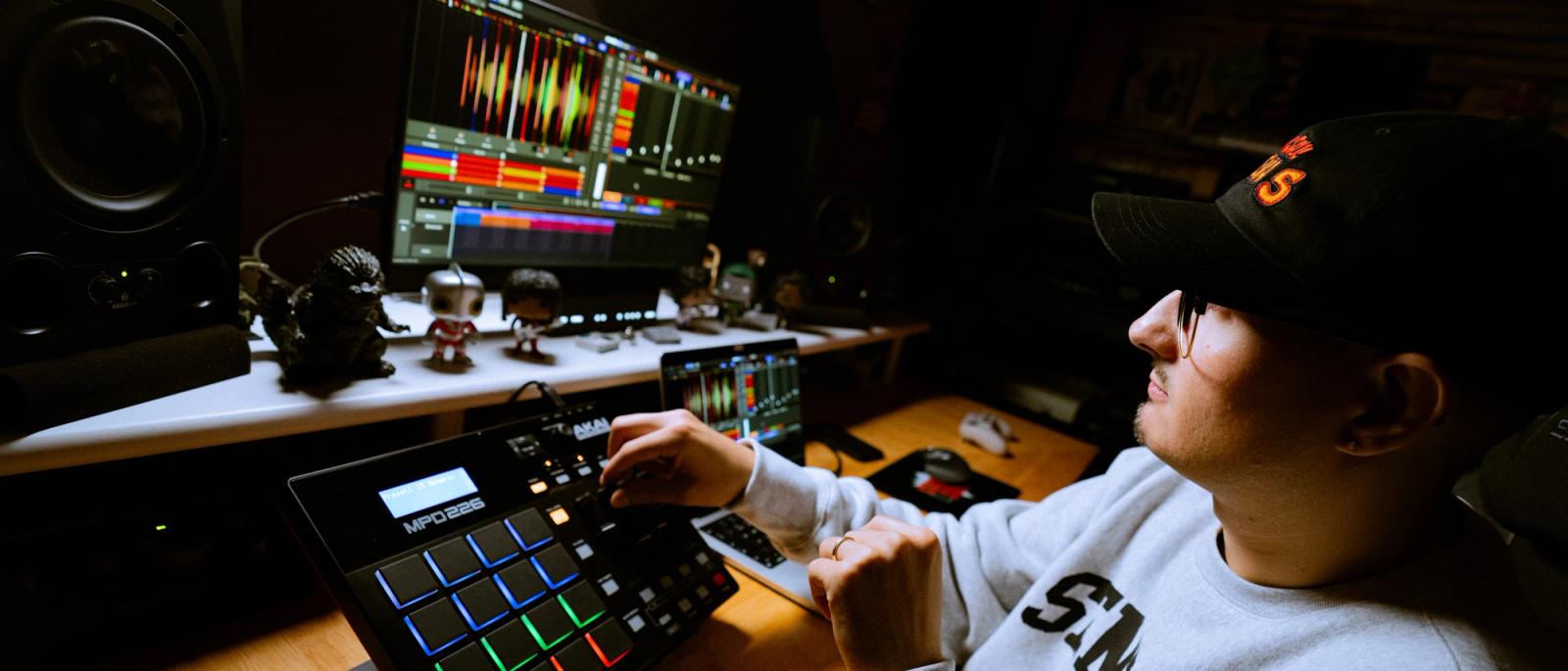 Grammy award-winning producer Cookin Soul using Serato Studio