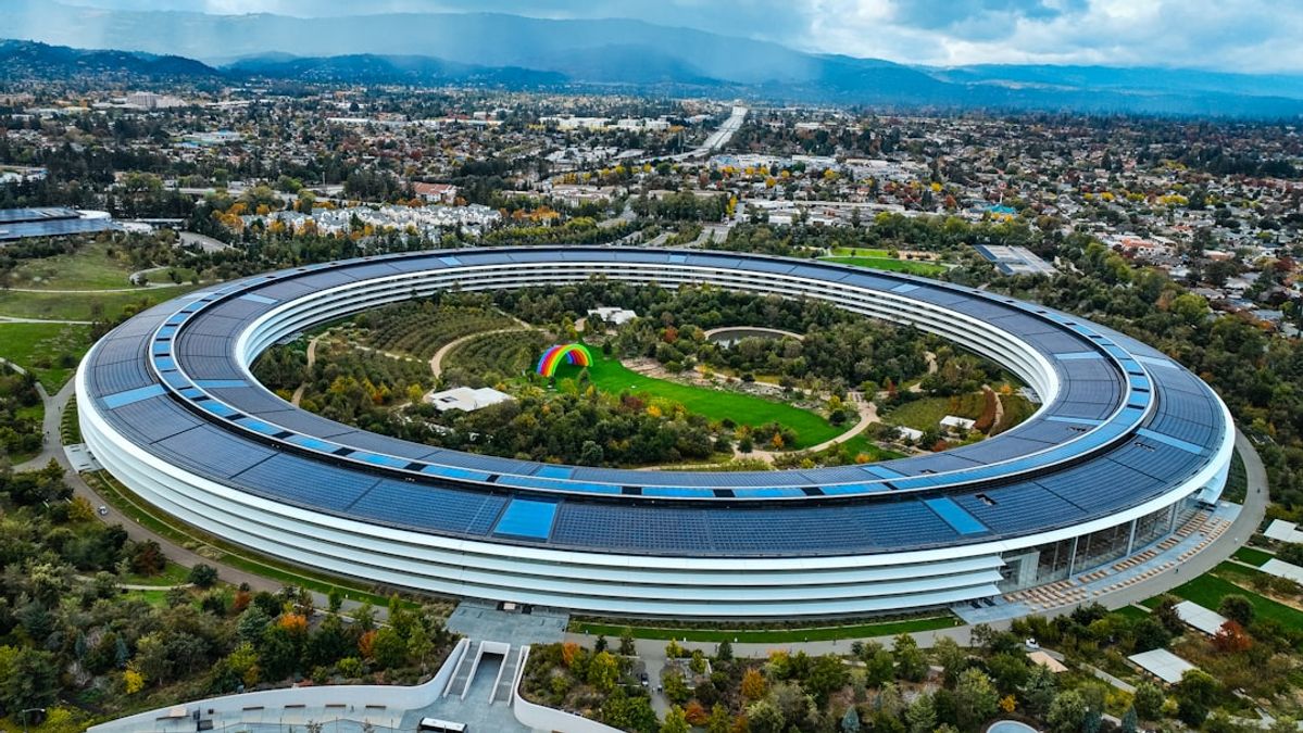 Apple's 'Ultra' Ambition: A New Frontier for AI, Innovation, and the Future of Computing