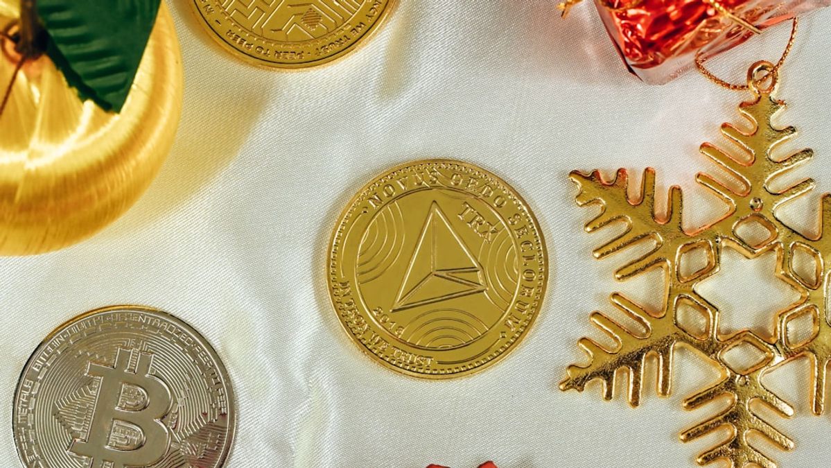 The Innovator's Guide to Mother's Day 2026: AI, Decentralization, and the Future of Gifting