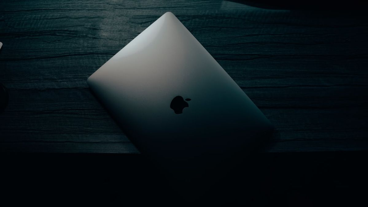 Powering Innovation: The Best MacBook Deals for AI & Blockchain Engineers