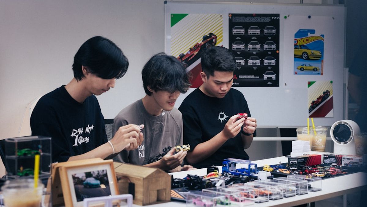 AI's Memory Grab: Why Your Next Console Is Delayed (And What It Means for Every Hardware Startup)