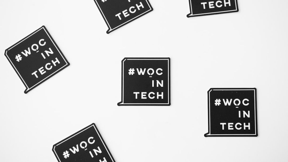 Meta's Workrooms Shutdown: A Post-Mortem for the Future of Work and Decentralized Innovation