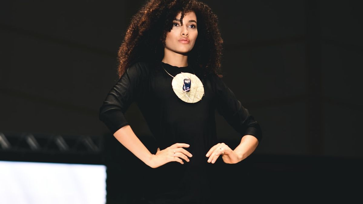 Beyond Bars: Innovation's Unbreakable Code in Confined Worlds