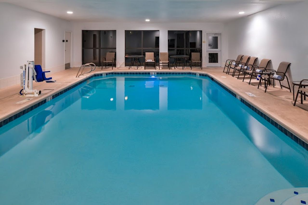 Photo of Hampton Inn Eugene - Indoor Pool