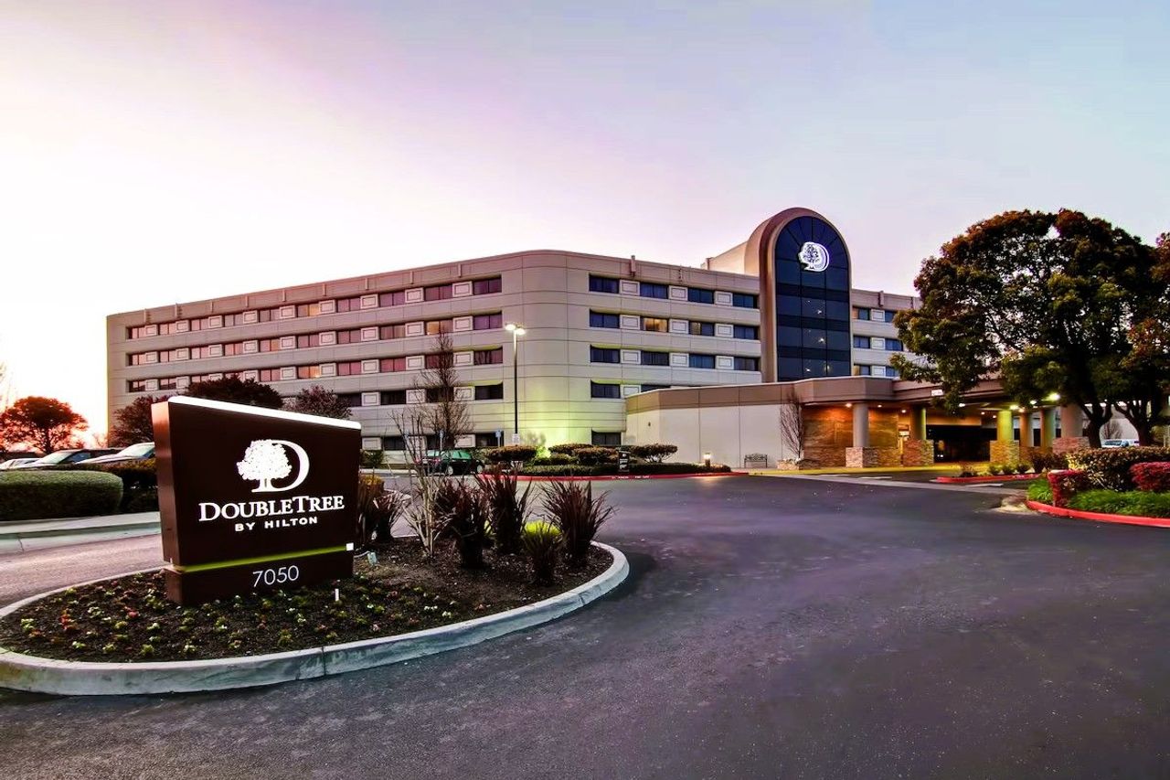 DoubleTree by Hilton Hotel Pleasanton at the Club