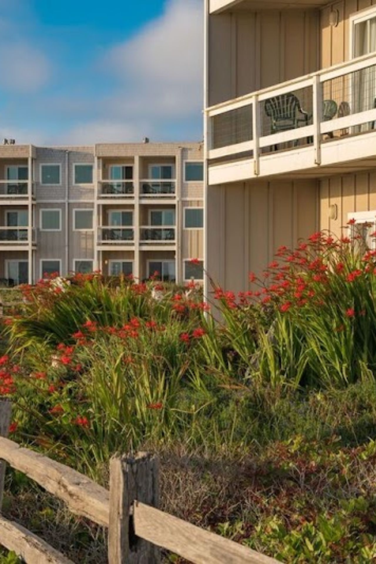 Photo of Overleaf Lodge - Exterior