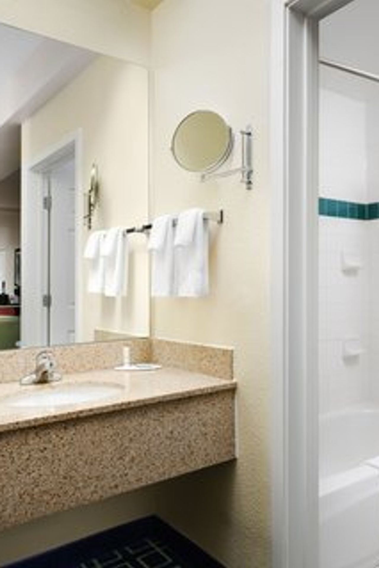 Photo of Fairfield Inn & Suites San Francisco San Carlos