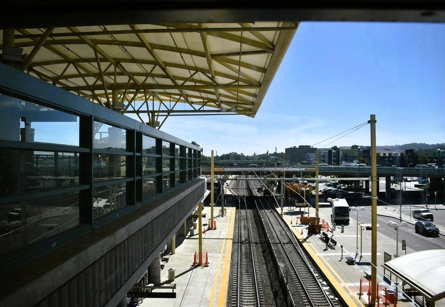 Millbrae BART, Rollins Road, Millbrae, CA, USA