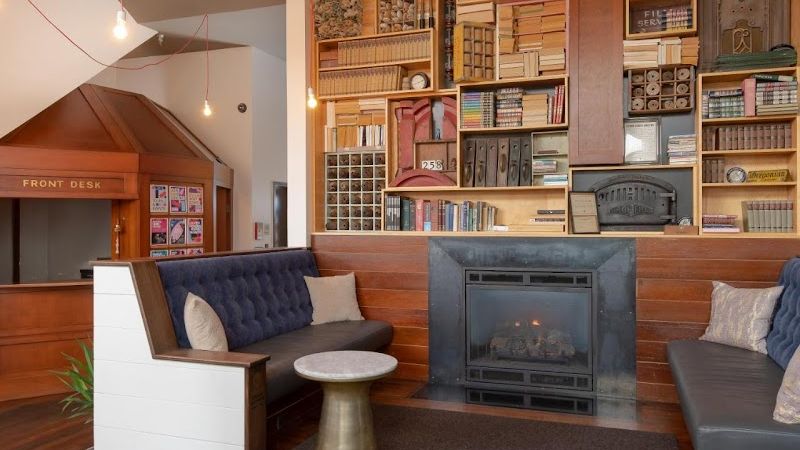 Photo of Commodore Hotel