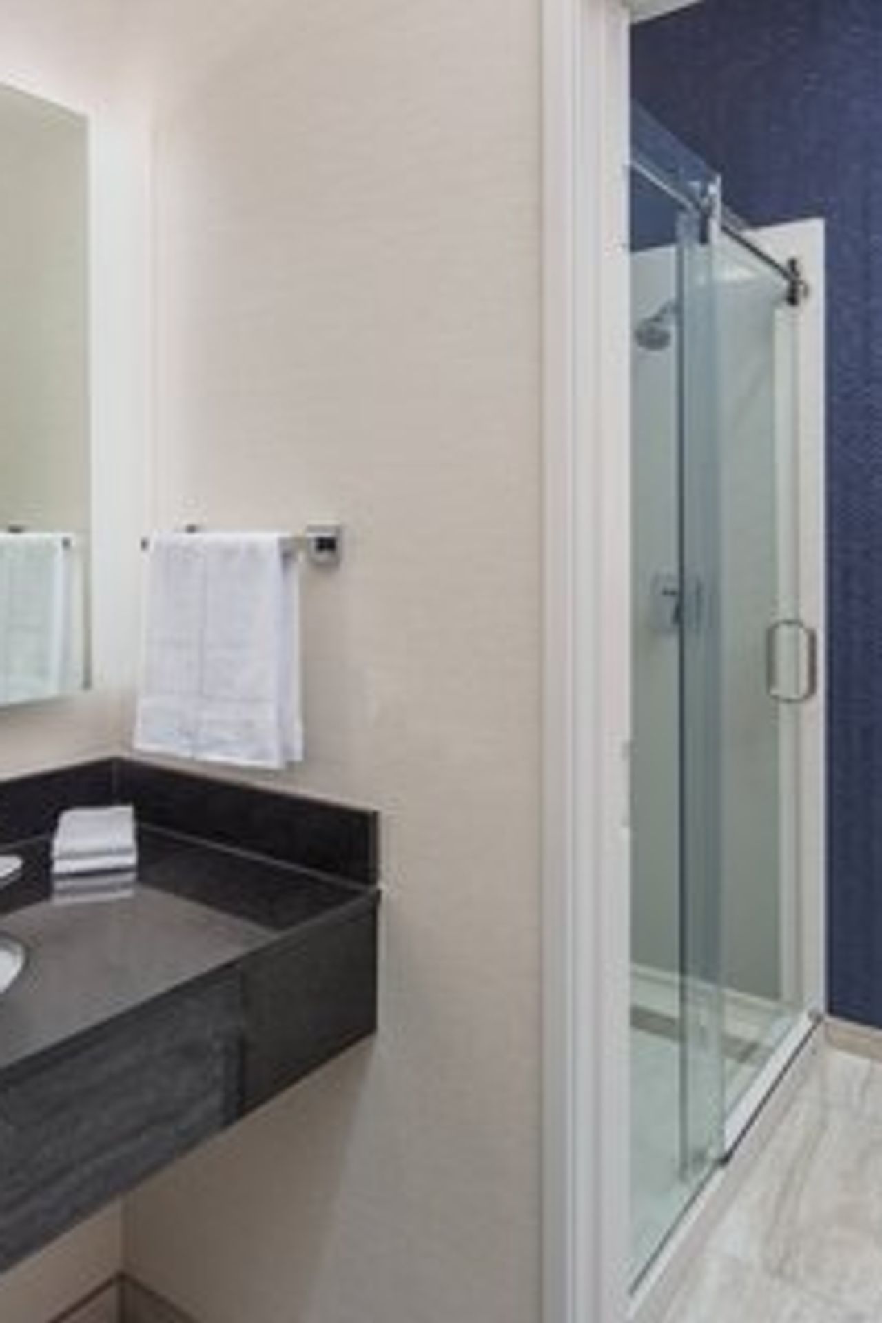 Photo of Fairfield Inn & Suites Portland West/Beaverton