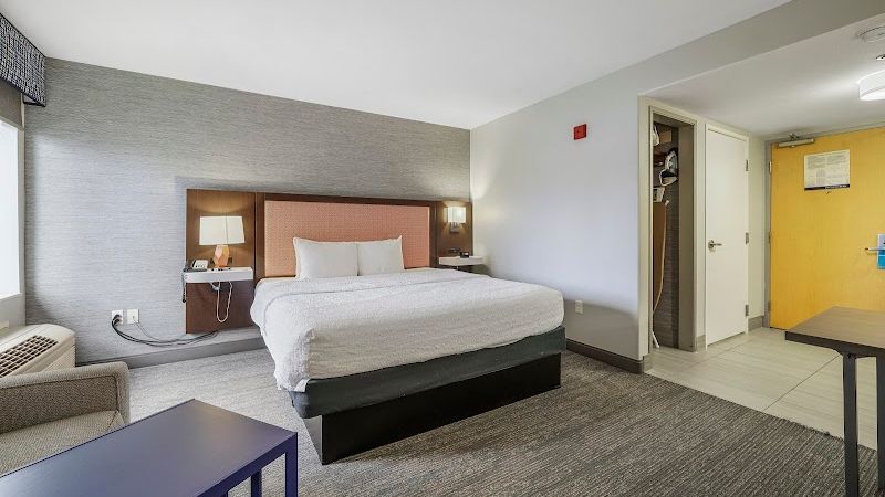 Photo of Hampton Inn & Suites Modesto-Salida