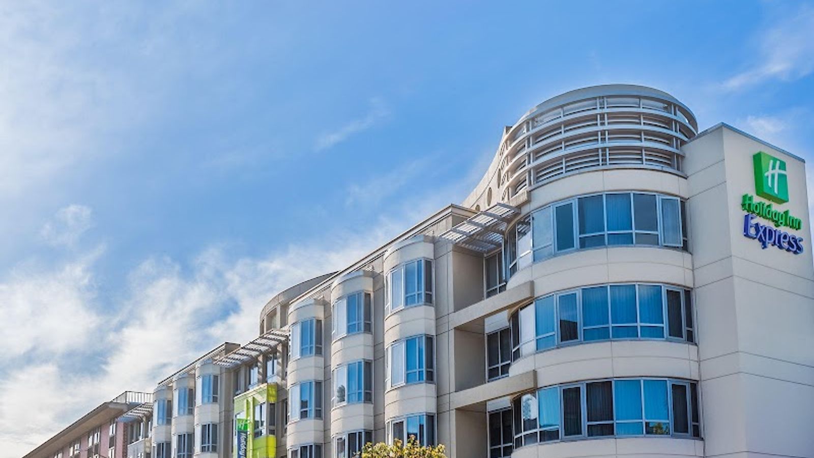 Photo of Holiday Inn Express & Suites San Francisco Fishermans Wharf, an IHG Hotel