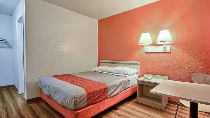 Photo of Motel 6 Tulare, CA