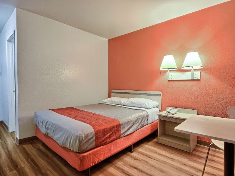 Photo of Motel 6 Tulare, CA