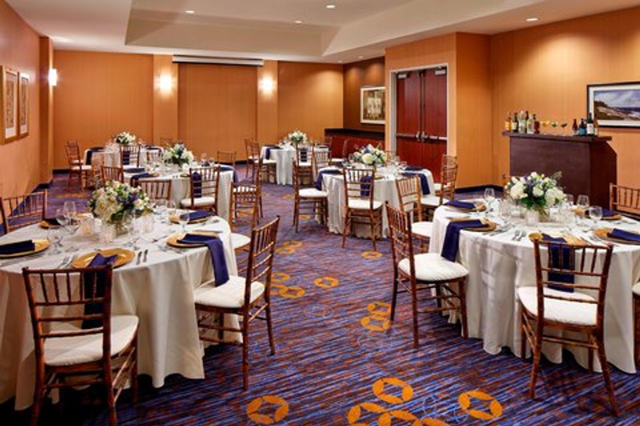 Photo of Courtyard Vallejo Napa Valley