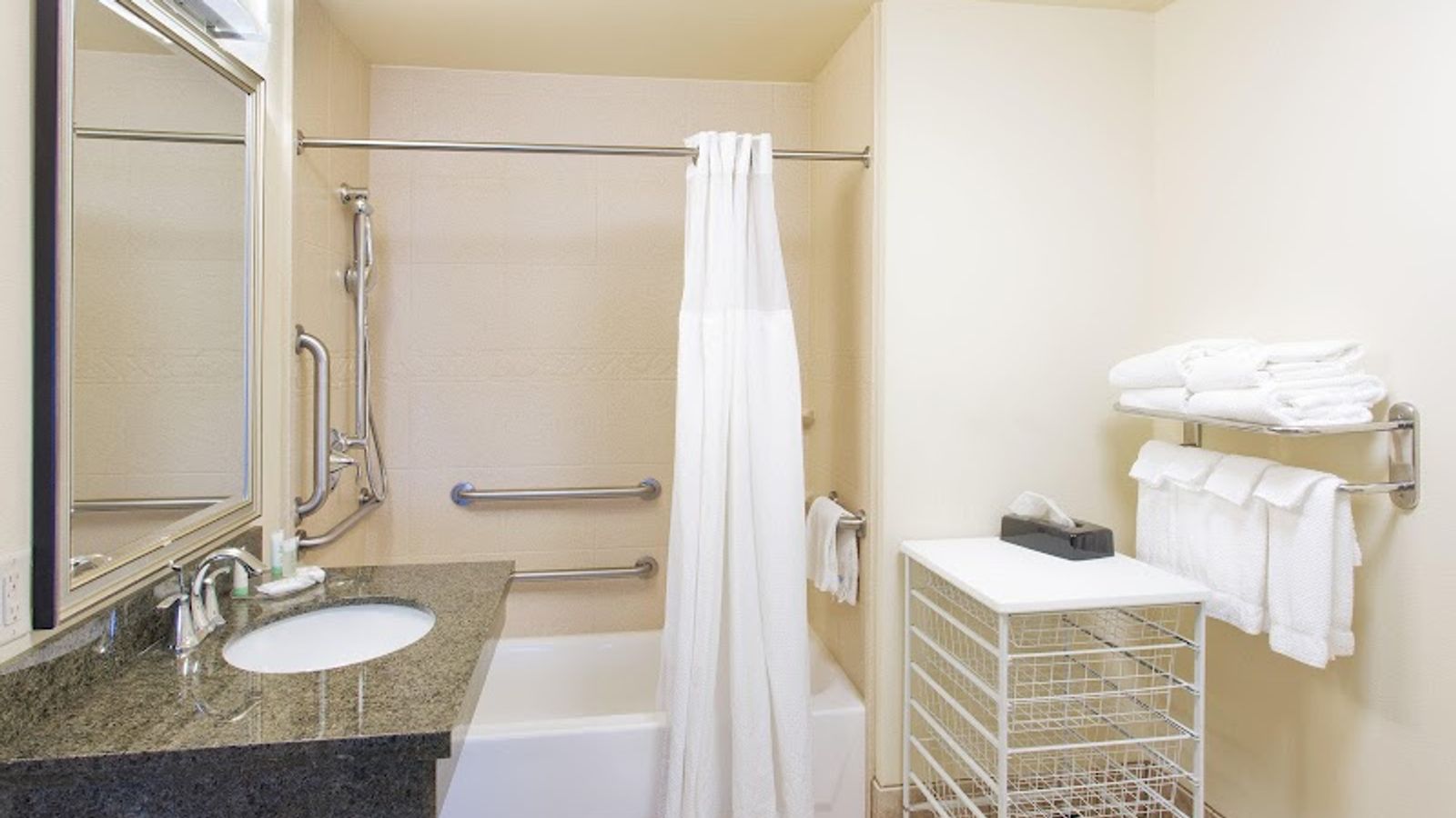 Photo of Staybridge Suites Everett - Paine Field, an IHG Hotel