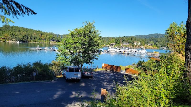 Photo of Snug Harbor Resort