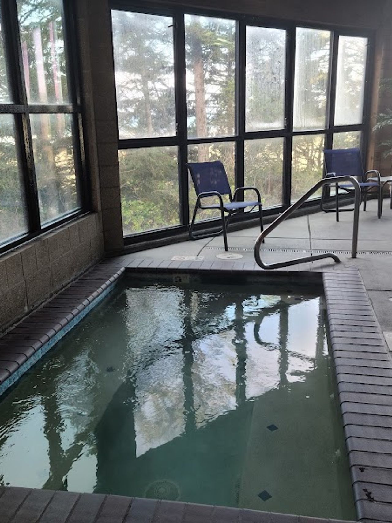 Photo of Best Western Plus Agate Beach Inn