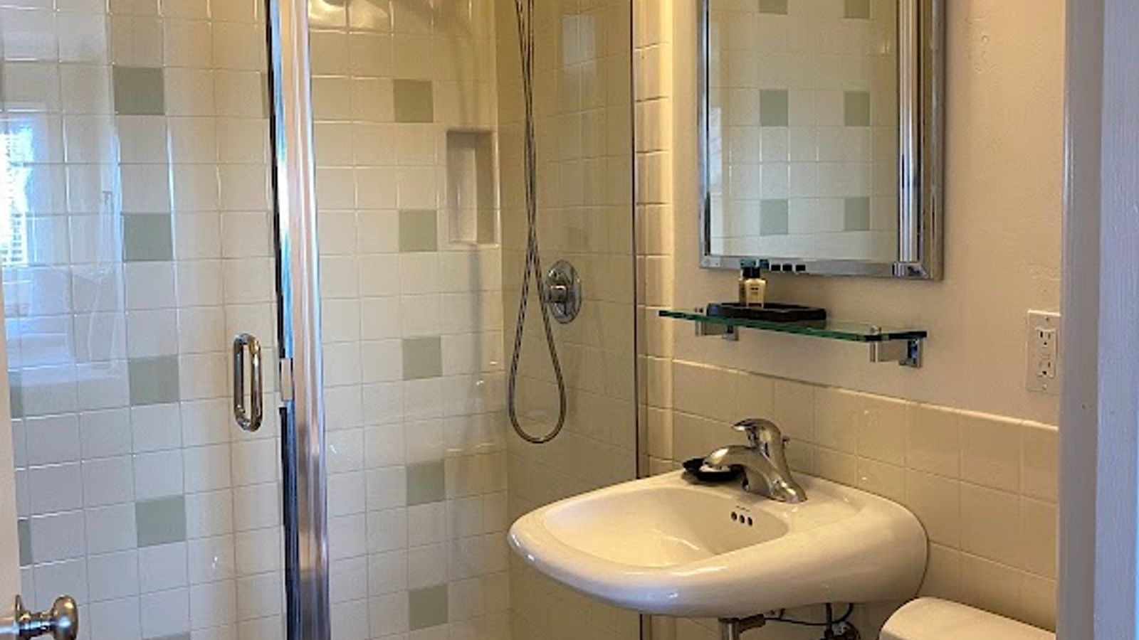 Photo of Beach Street Inn and Suites