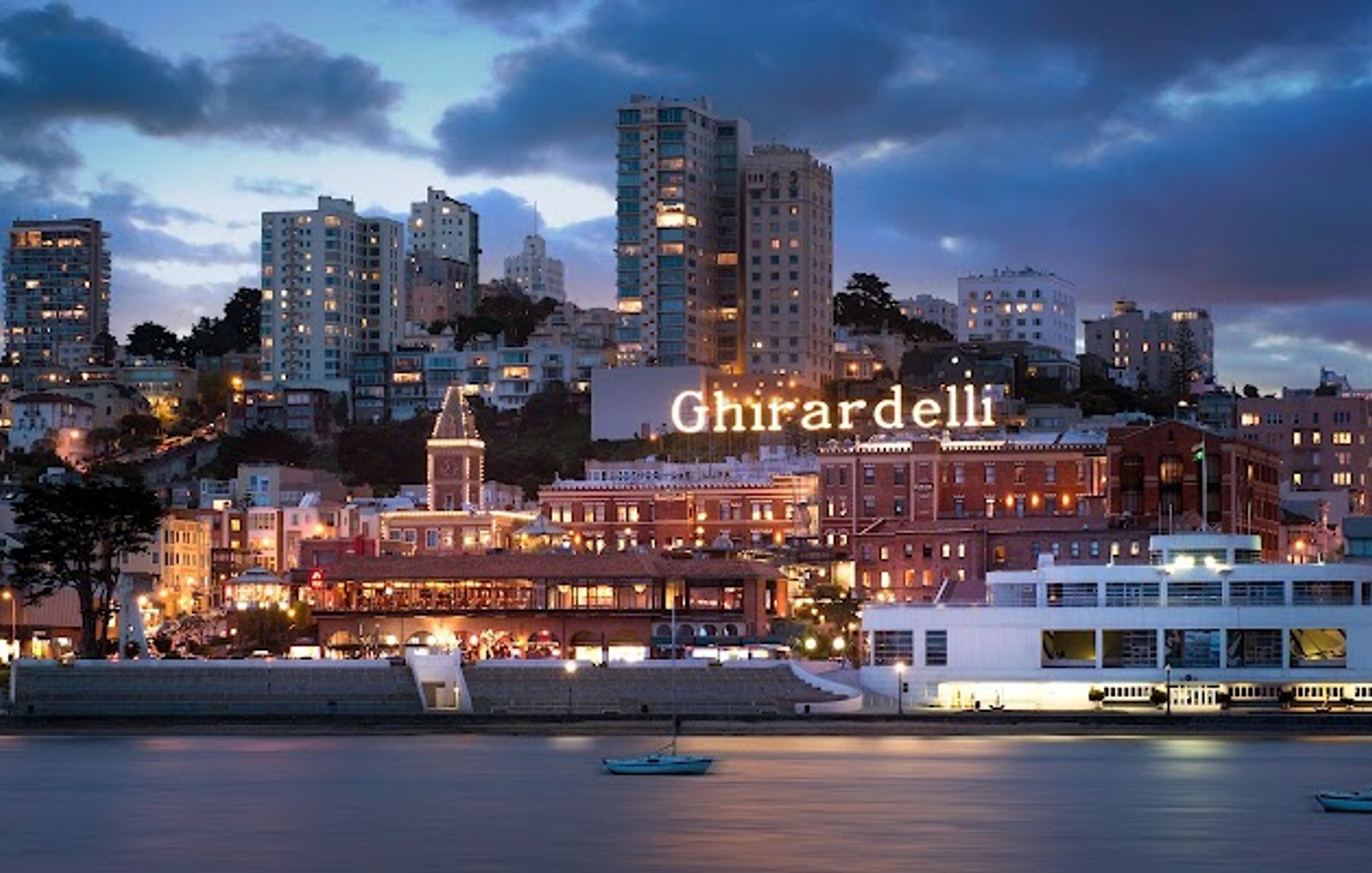 Fairmont Heritage Place - Ghirardelli Square