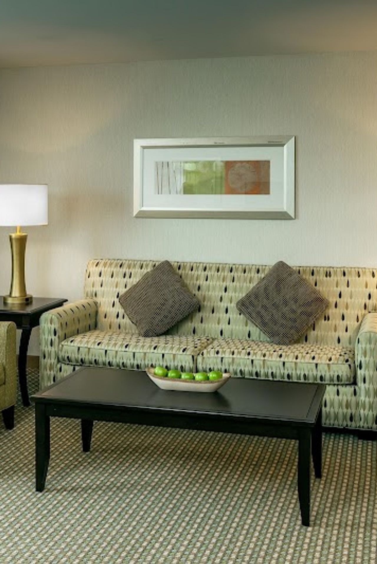Photo of Hilton Garden Inn Eugene/Springfield - Suite, Living area
