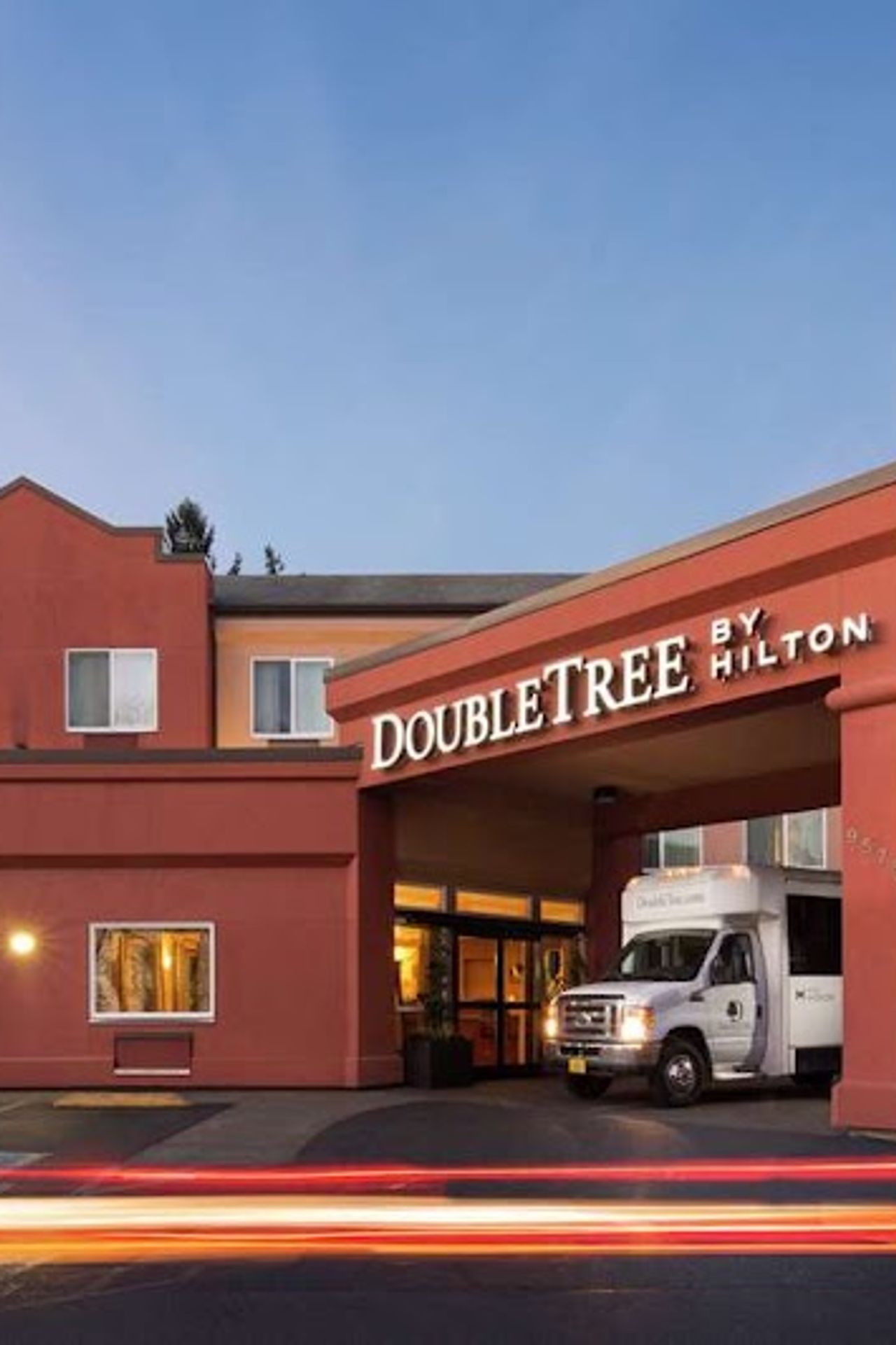 Photo of DoubleTree by Hilton Hotel Portland - Tigard