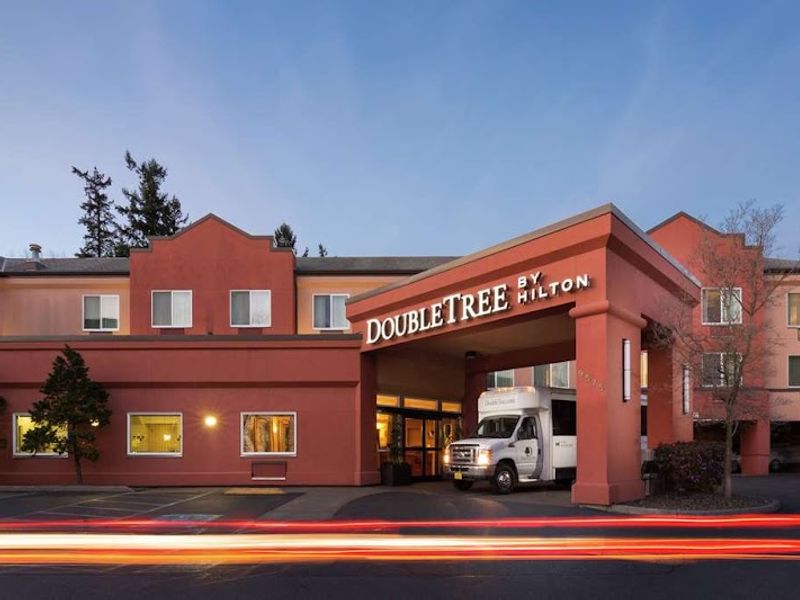 DoubleTree by Hilton Hotel Portland - Tigard