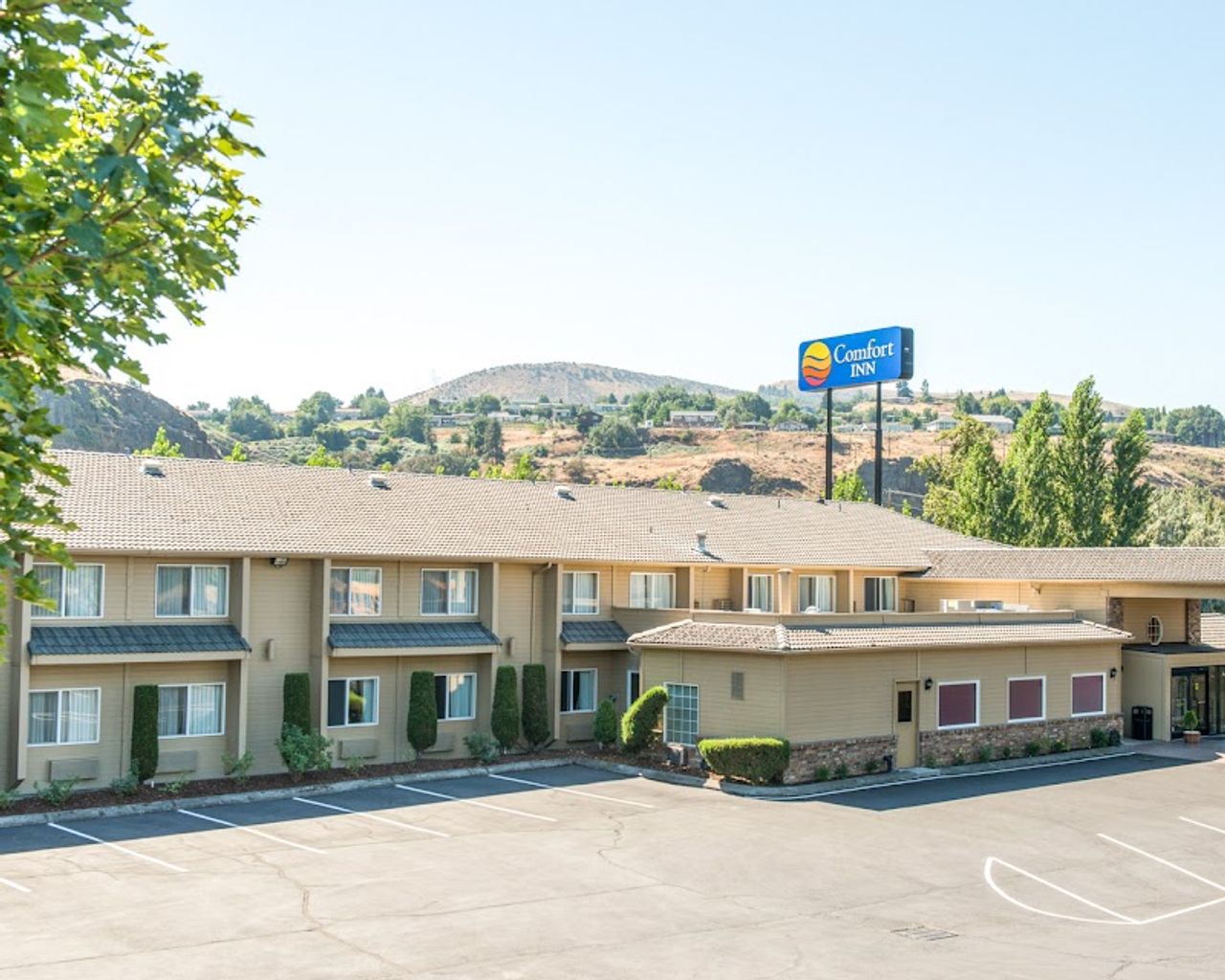 Photo of Comfort Inn Columbia Gorge