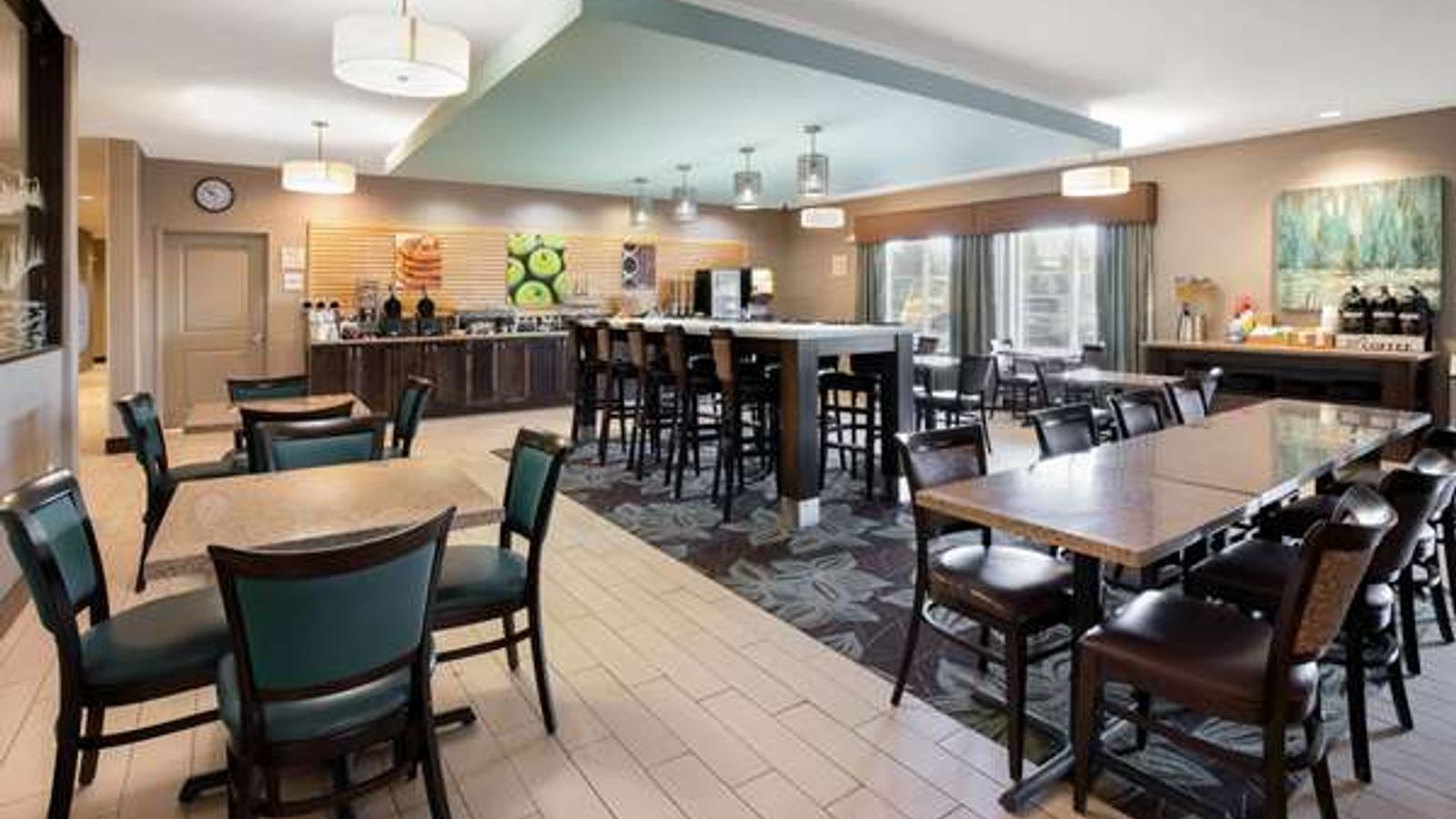 Photo of La Quinta Inn & Suites by Wyndham Bellingham