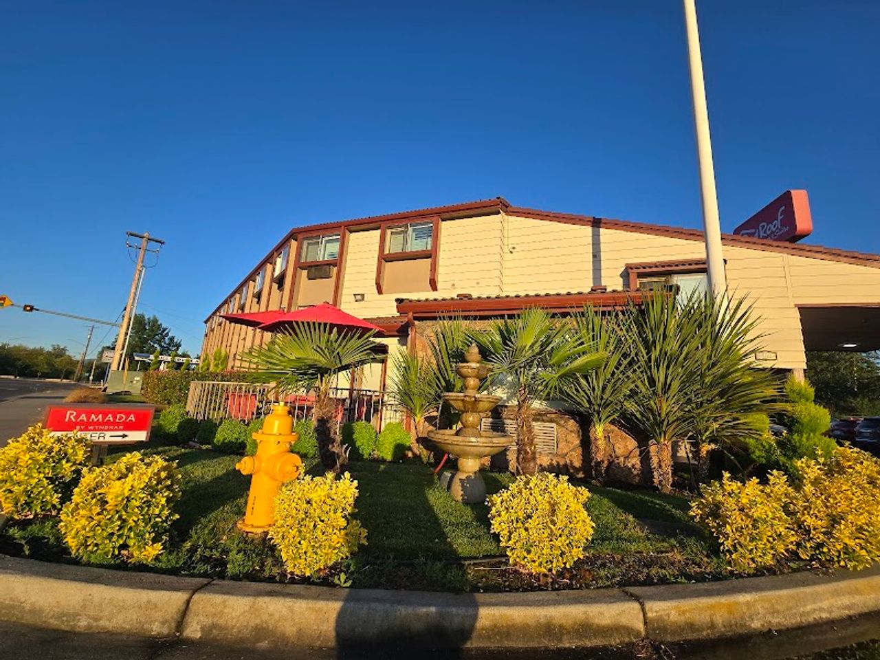 Photo of Ramada by Wyndham Medford Airport North