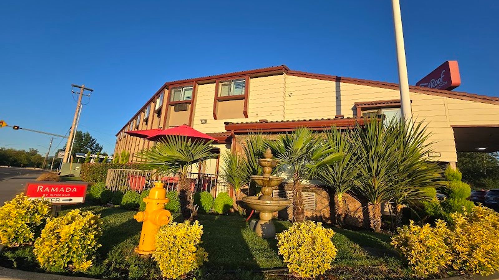 Ramada by Wyndham Medford Airport North