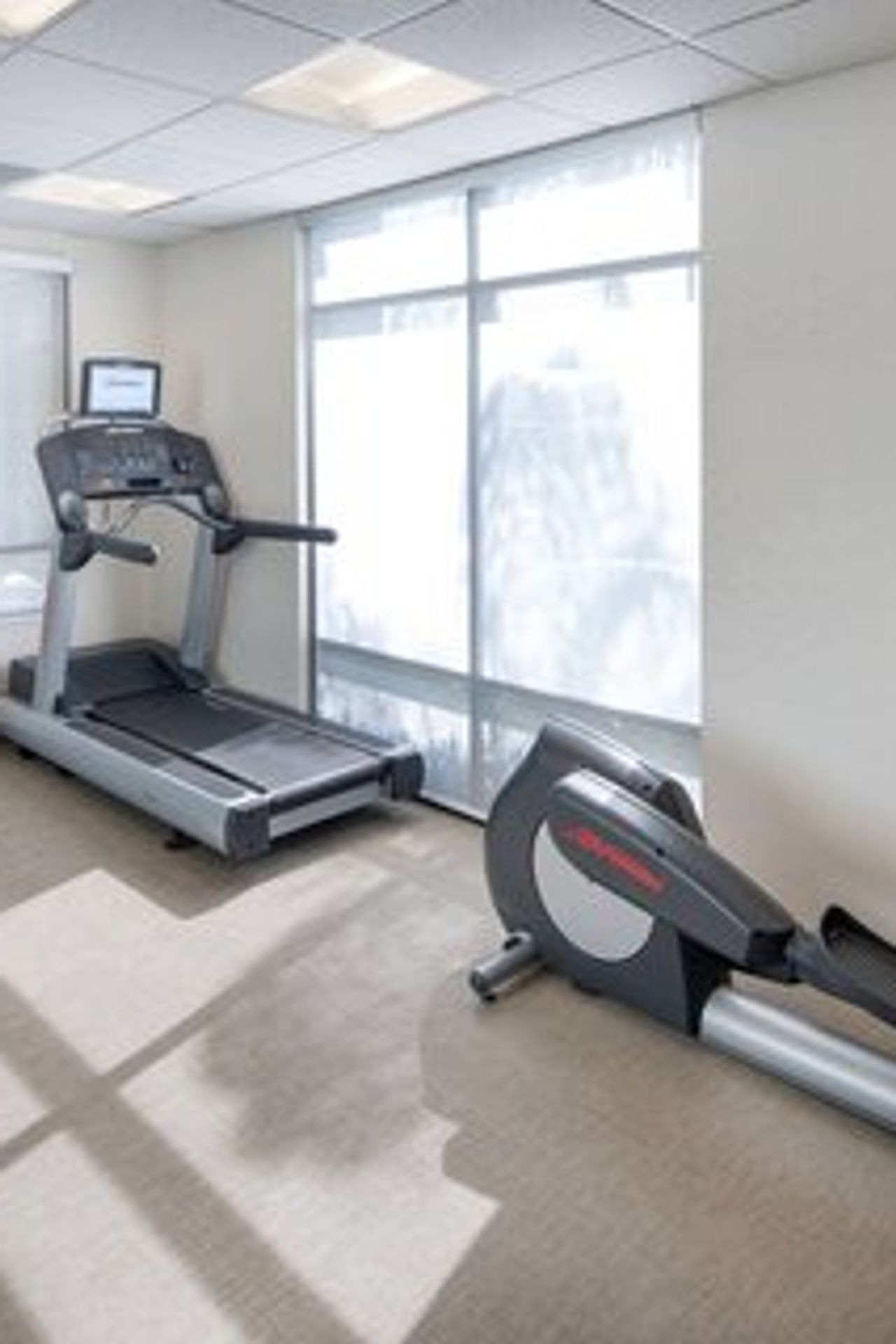 Photo of SpringHill Suites Bakersfield