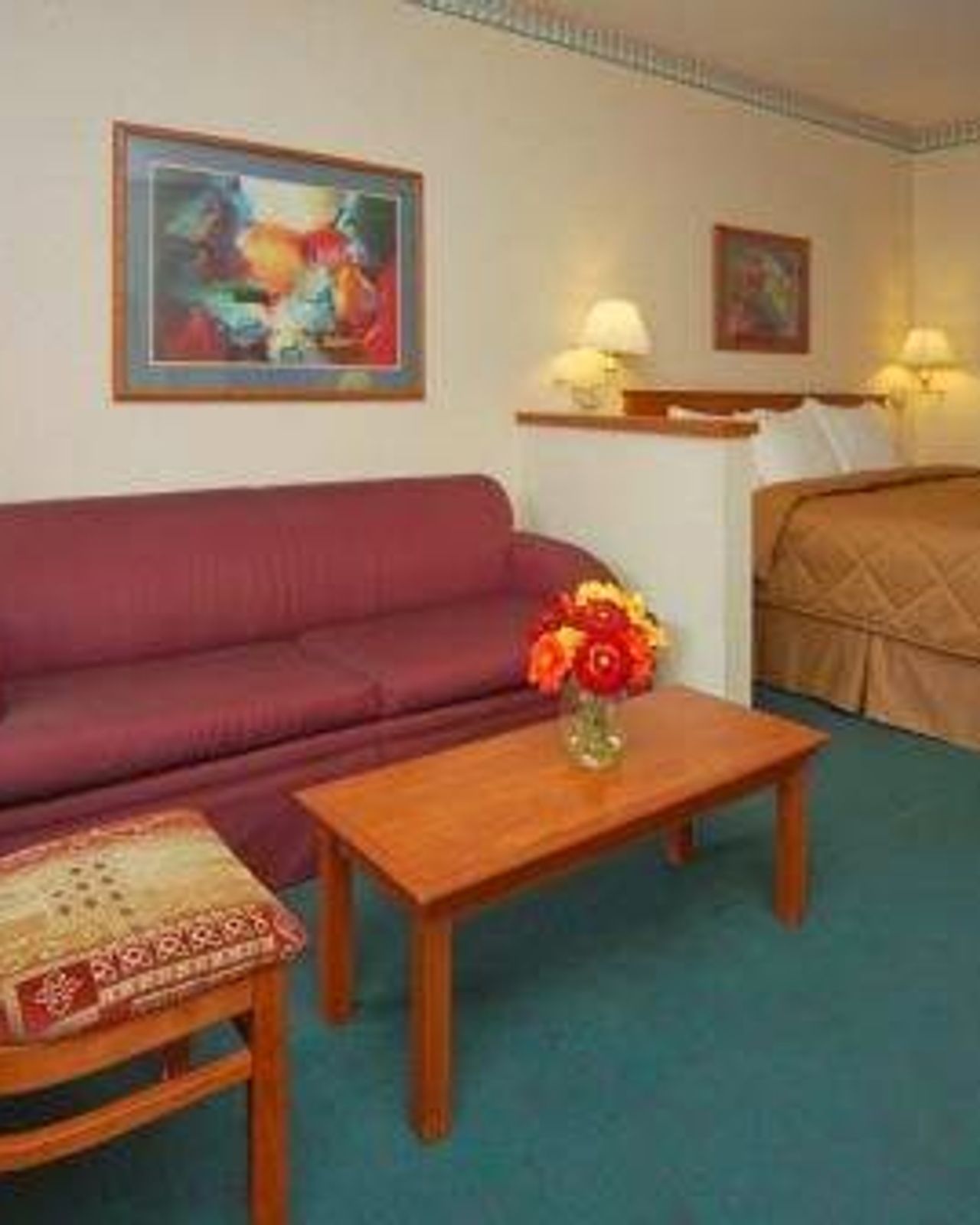 Photo of Comfort Inn & Suites