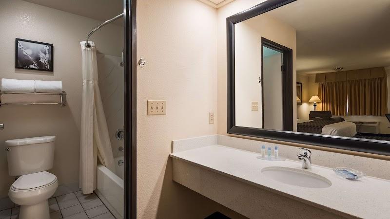 Photo of Best Western Plus Inn of Hayward