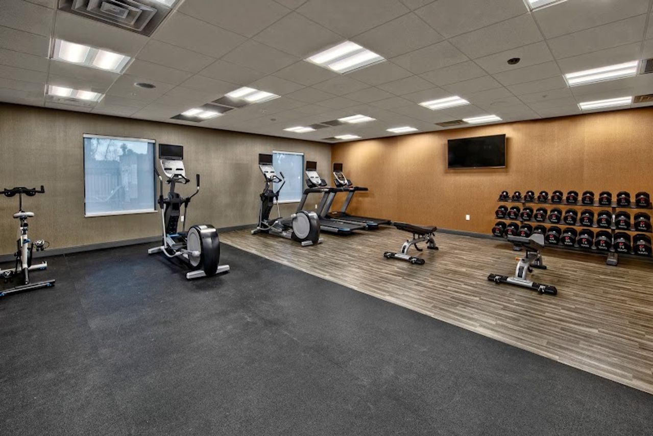 Photo of Hampton Inn Fresno Airport