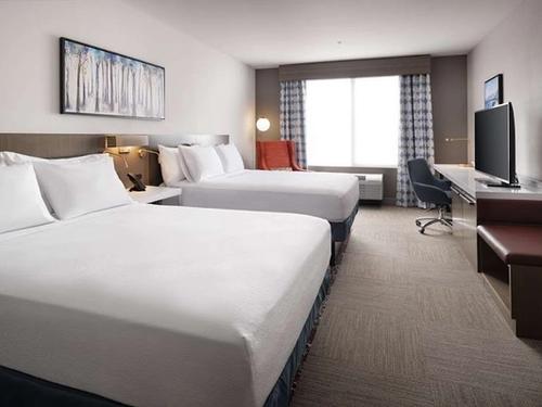 Photo of Hilton Garden Inn Visalia