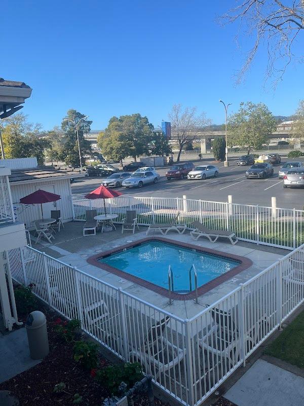 Photo of Motel 6 Oakland, CA - Embarcadero